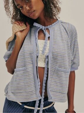 Free People Tropic Sweatshirt Short Sleeve Tie Front Size L Feminine Beachy